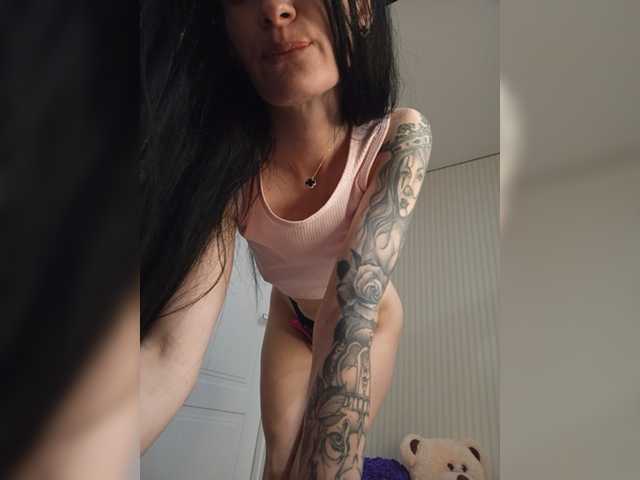 Mikki88K на llcam