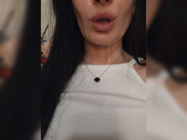 в попе у Mikki88K