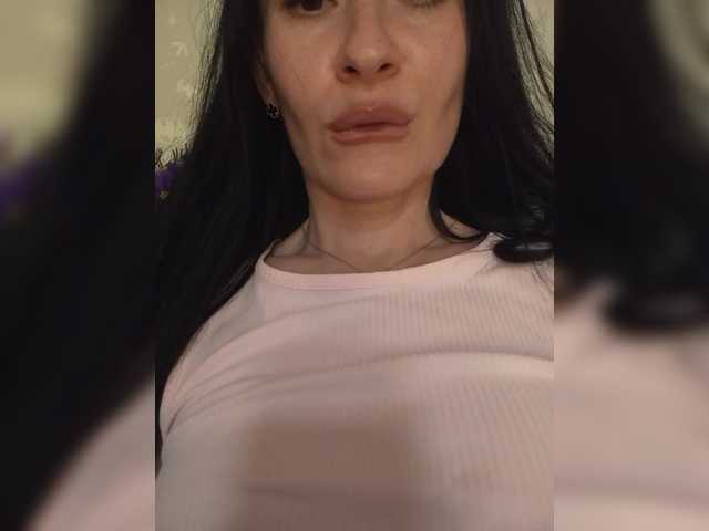 Mikki88K live cam on BongaCams