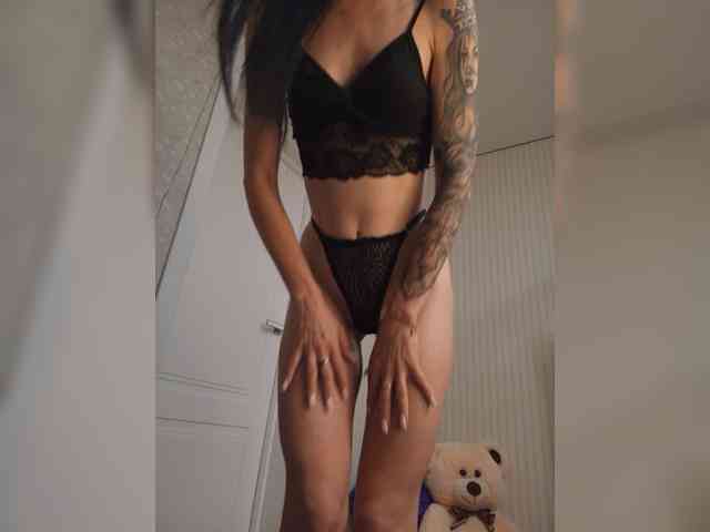 Black_chick webcam