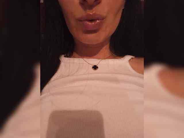 Black_chick webcam