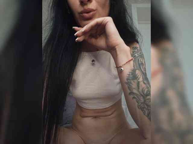 Black_chick webcam