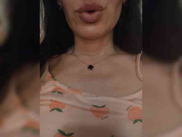Black_chick webcam