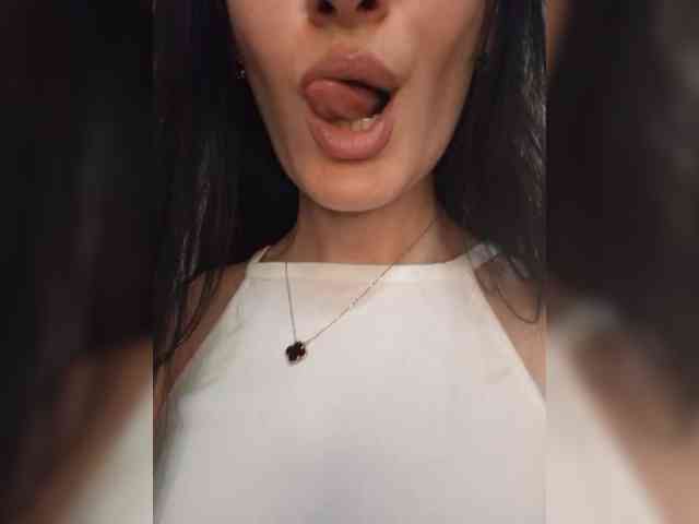 Black_chick webcam