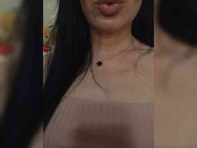 Black_chick webcam