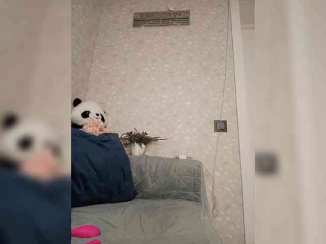 Black_chick webcam