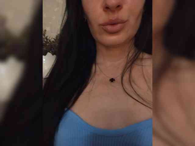 Black_chick webcam