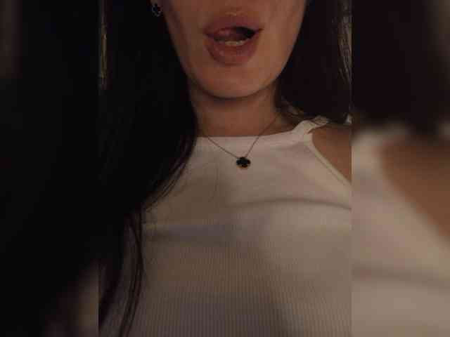 black_chick's live room