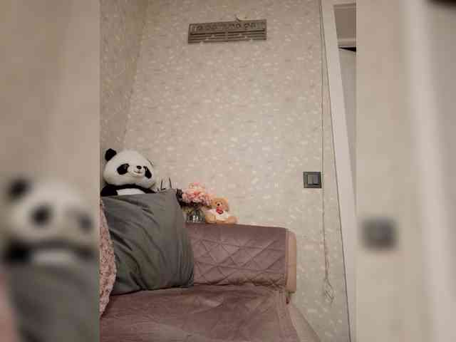 Black_chick webcam