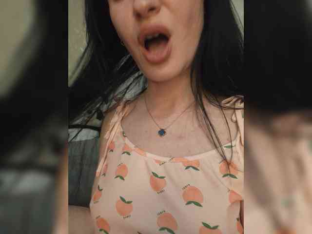 Black_chick webcam