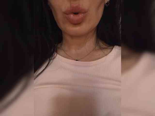 Black_chick webcam