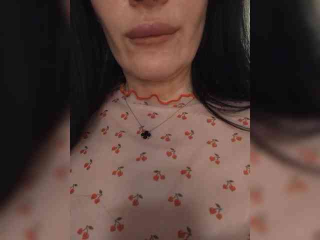 Black_chick webcam