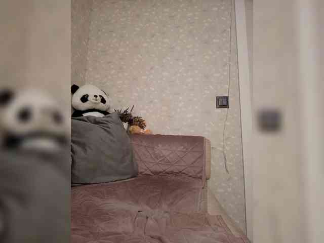 Black_chick webcam