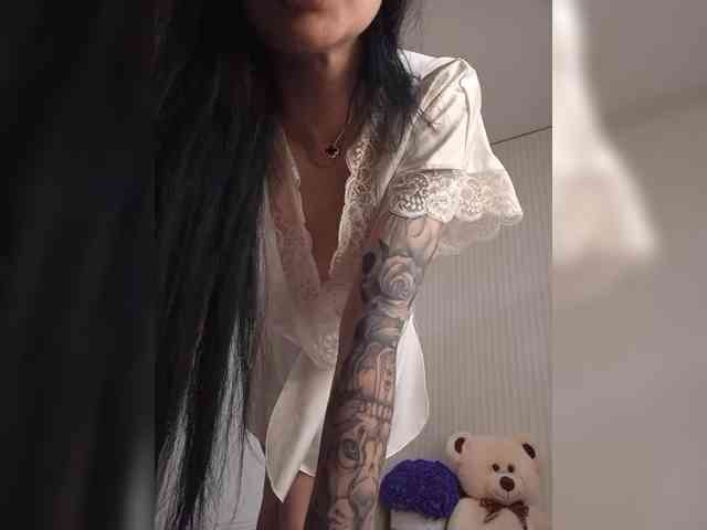 Black_chick webcam