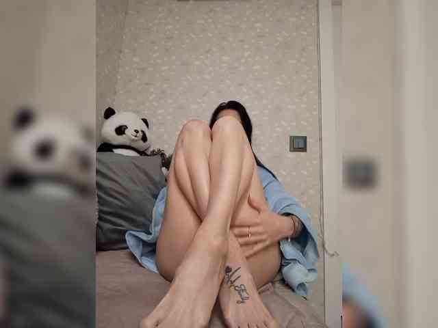 Black_chick webcam