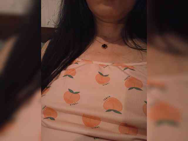 Black_chick webcam