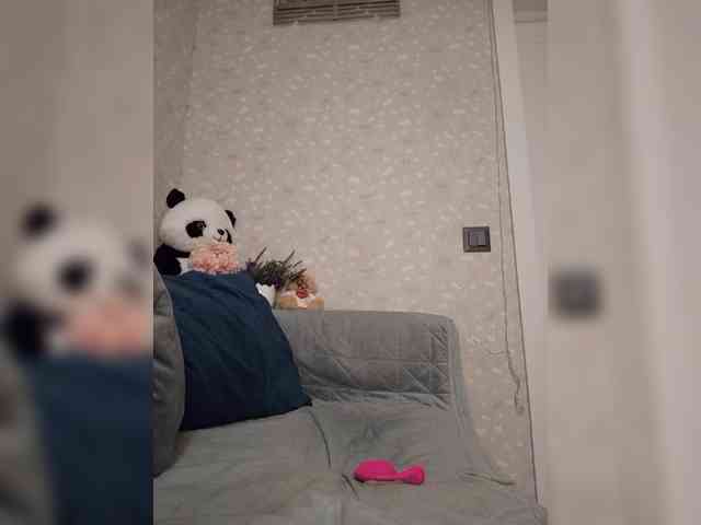 Black_chick webcam