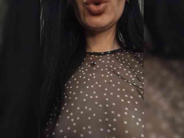 Black_chick webcam