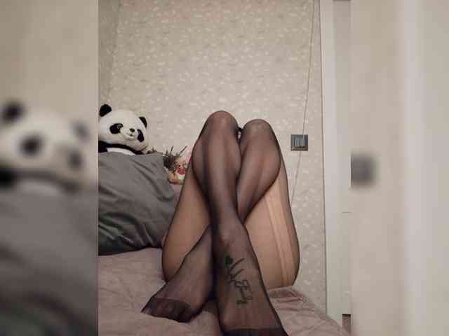 Black_chick webcam