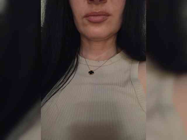 Black_chick webcam