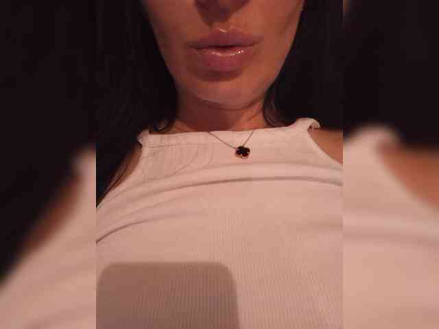Black_chick webcam