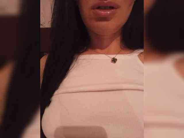Black_chick webcam