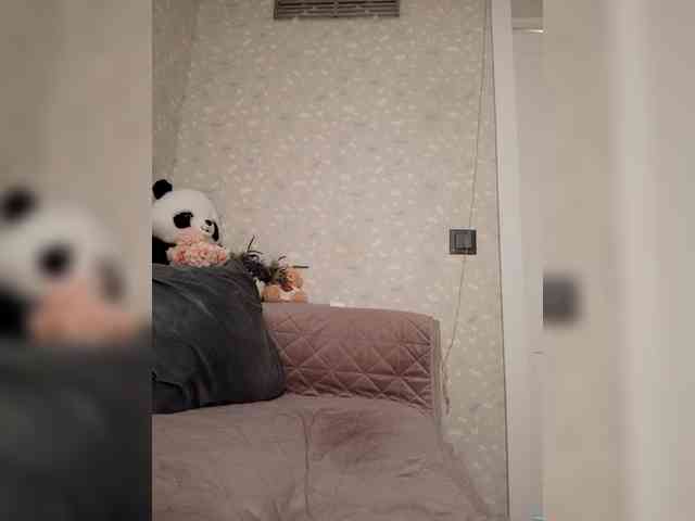 Black_chick webcam
