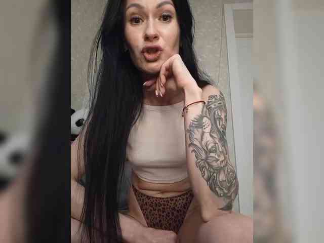 Mikki88K Live Webcam on BongaCams