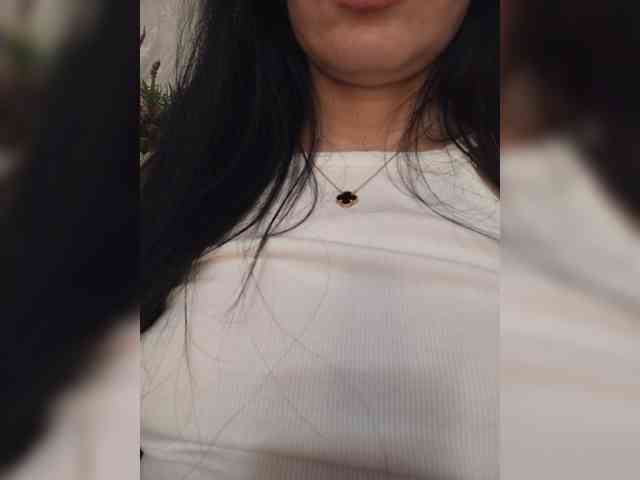 Black_chick webcam