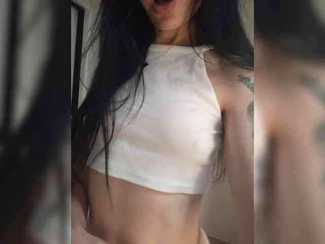 Black_chick webcam