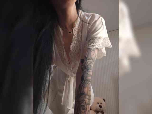 Black_chick webcam