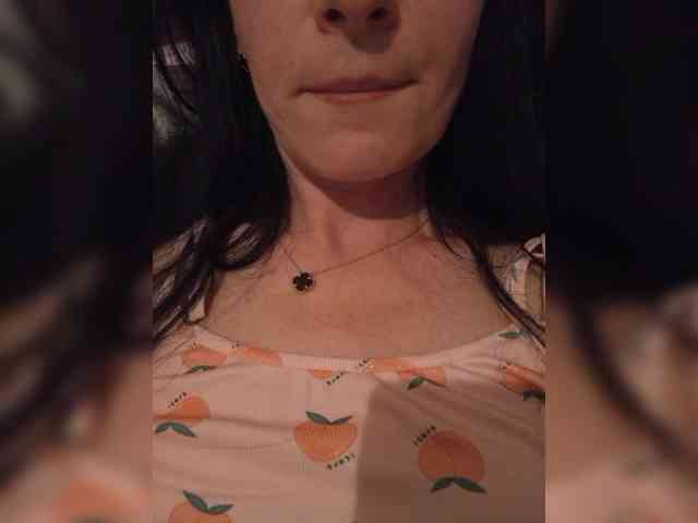 Black_chick webcam
