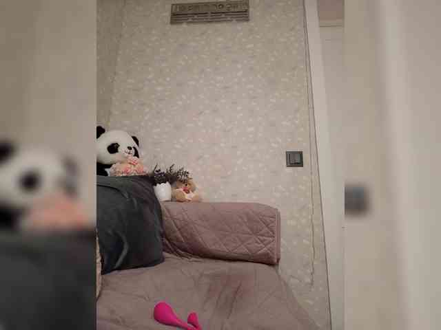 Black_chick webcam