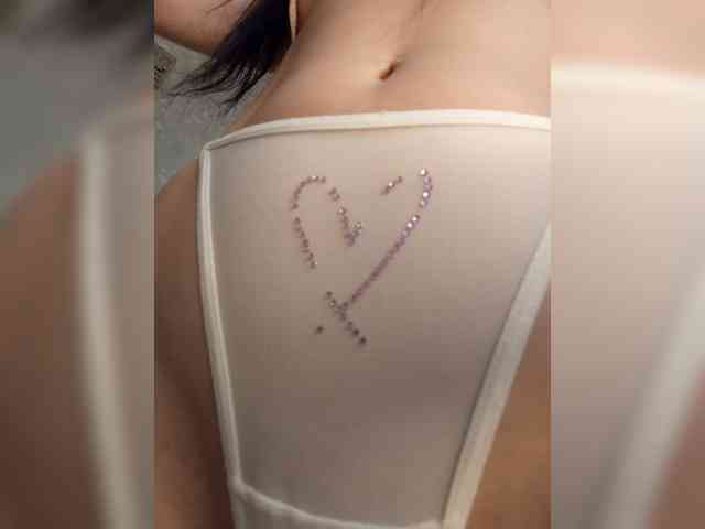 Black_chick webcam