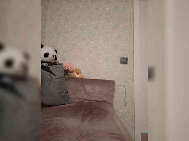 Black_chick webcam