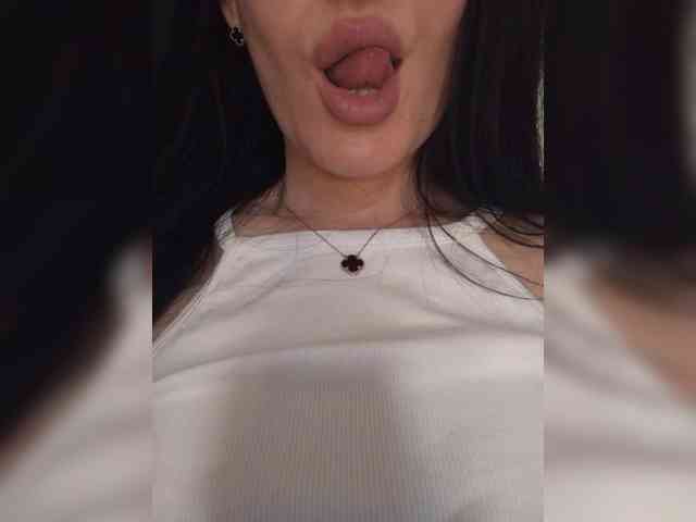 Black_chick webcam
