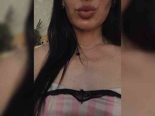 Black_chick webcam