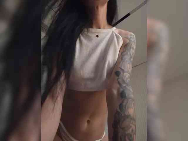 Mikki88K Sex Cam Show