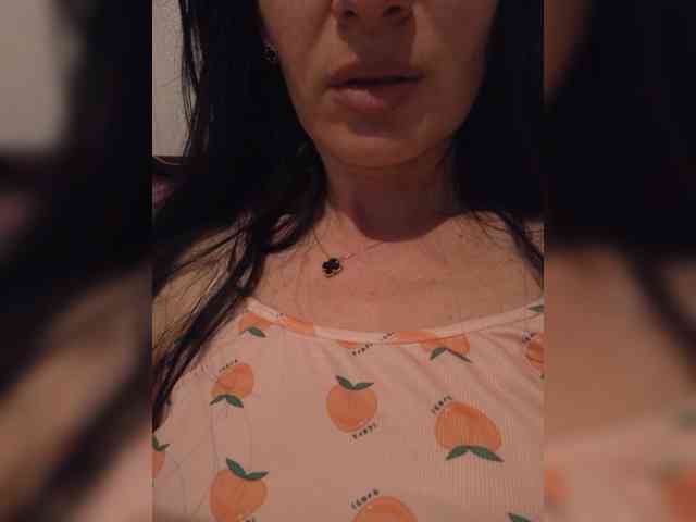 Black_chick webcam