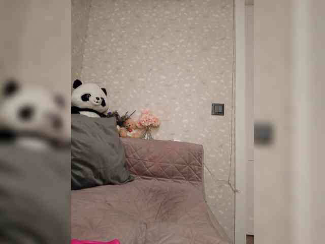 Black_chick webcam