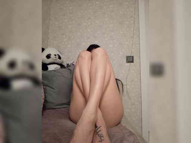 Black_chick webcam