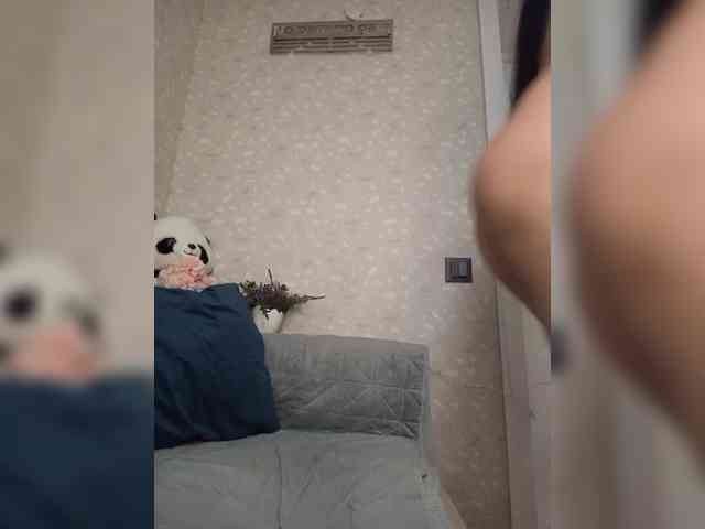 Black_chick webcam