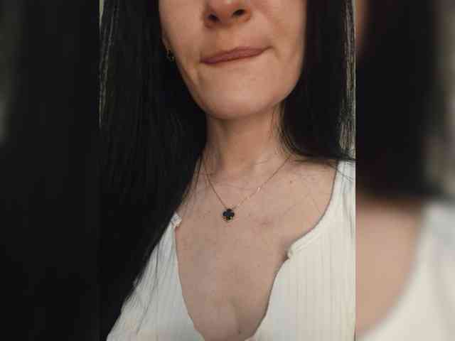 Black_chick webcam