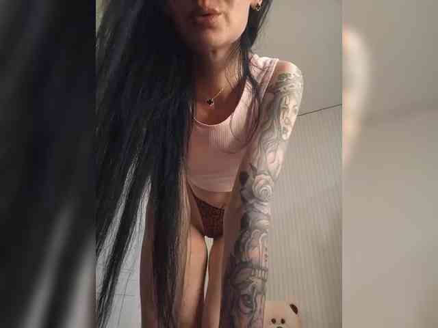 Dieses Model ist jetzt live. Mikki88K