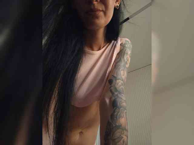 Mikki88K Sex Cam Show