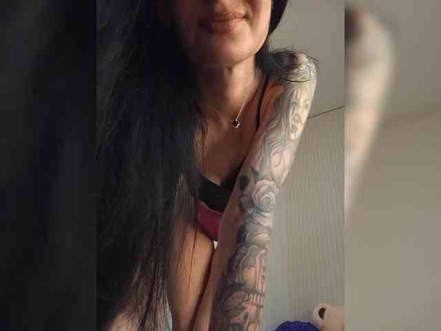 Black_chick webcam