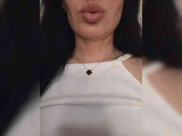 Black_chick webcam