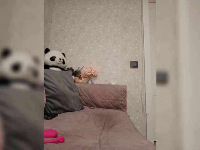 Black_chick webcam