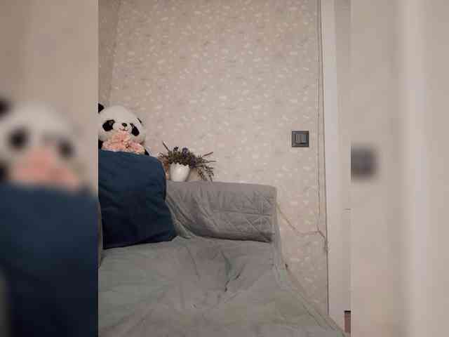 Black_chick webcam