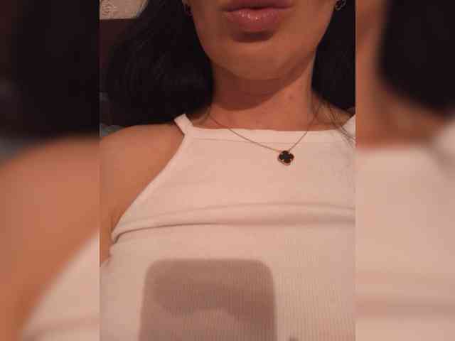 Black_chick webcam